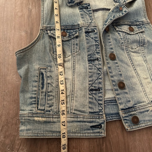 EUC AMERICAB EAGLE Denim Sleeveless Vest with Button Closure - Picture 5 of 5